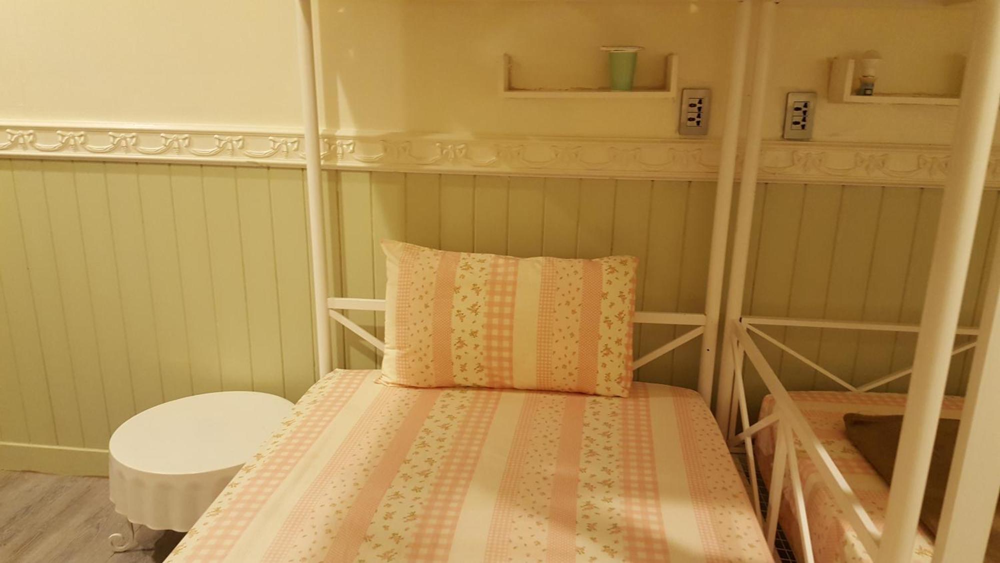 橙舍一館 Tw Hostel I Тайпей Екстериор снимка